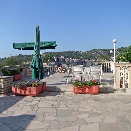Ive Apartmán